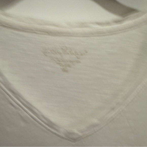 Lilly Pulitzer White Slub Knit Etta V-Neck Tee - Picture 2 of 3